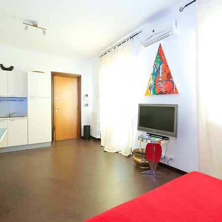 Casa Turati Lägenhet Bari Exteriör bild